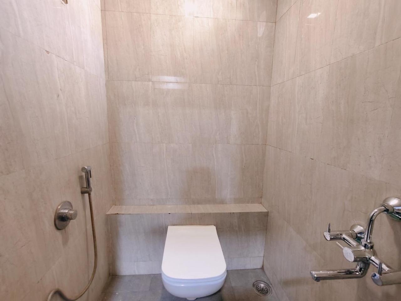 Hotel Pragati Inn Ahmednagar Ngoại thất bức ảnh