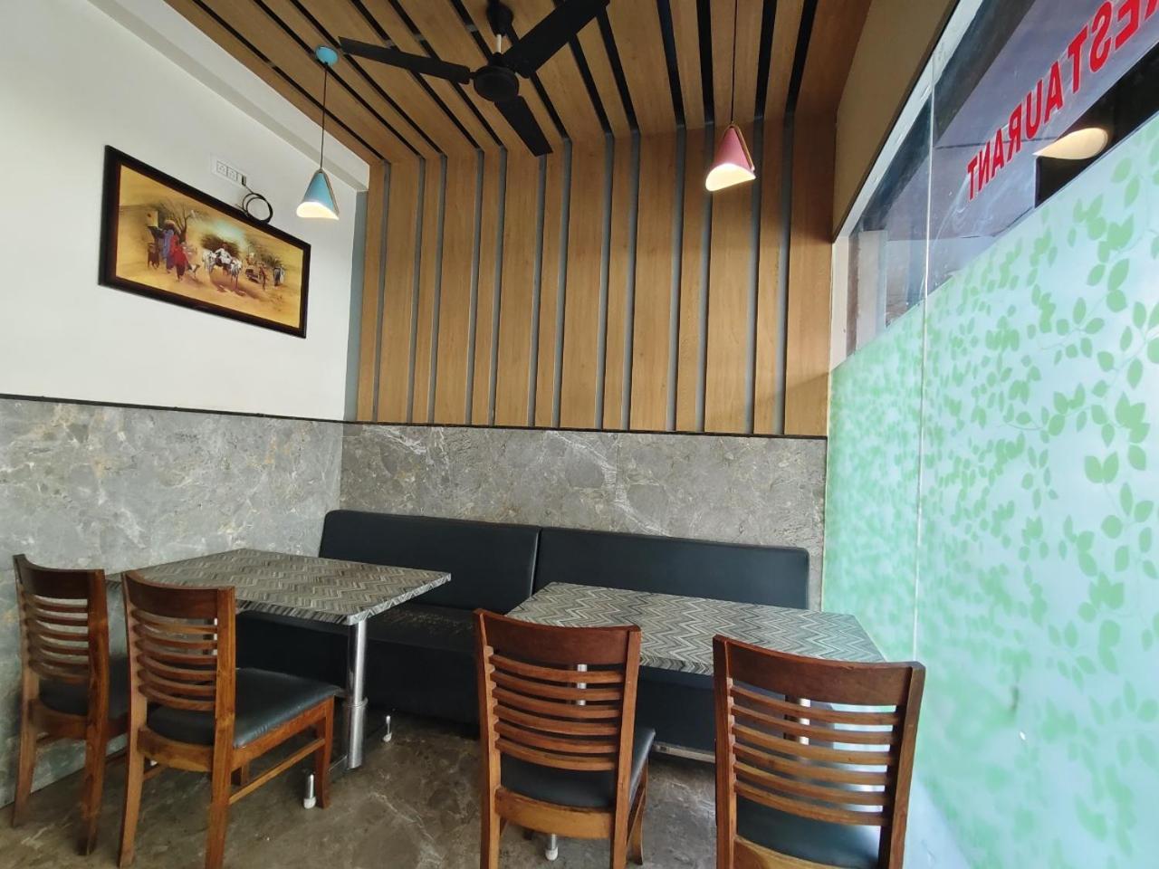 Hotel Pragati Inn Ahmednagar Ngoại thất bức ảnh