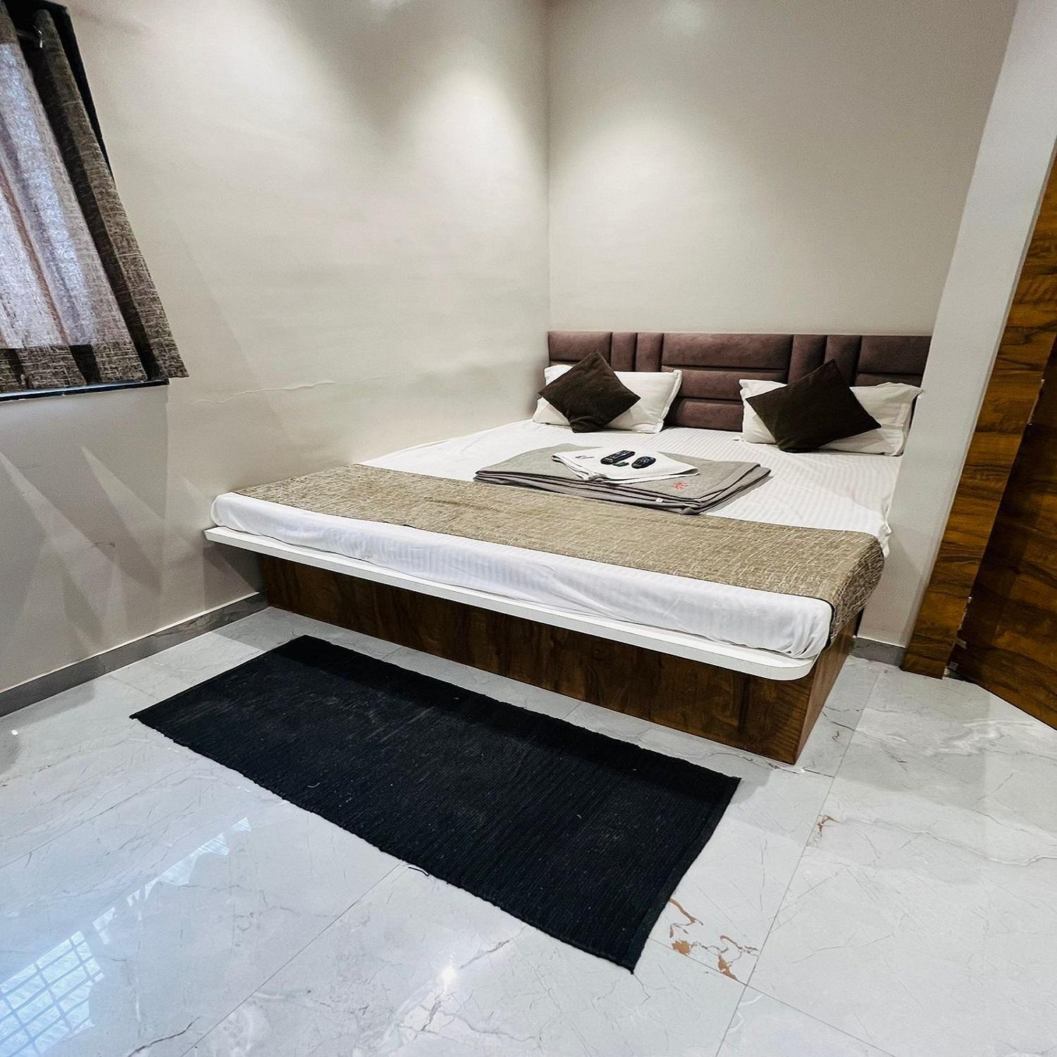 Hotel Pragati Inn Ahmednagar Ngoại thất bức ảnh